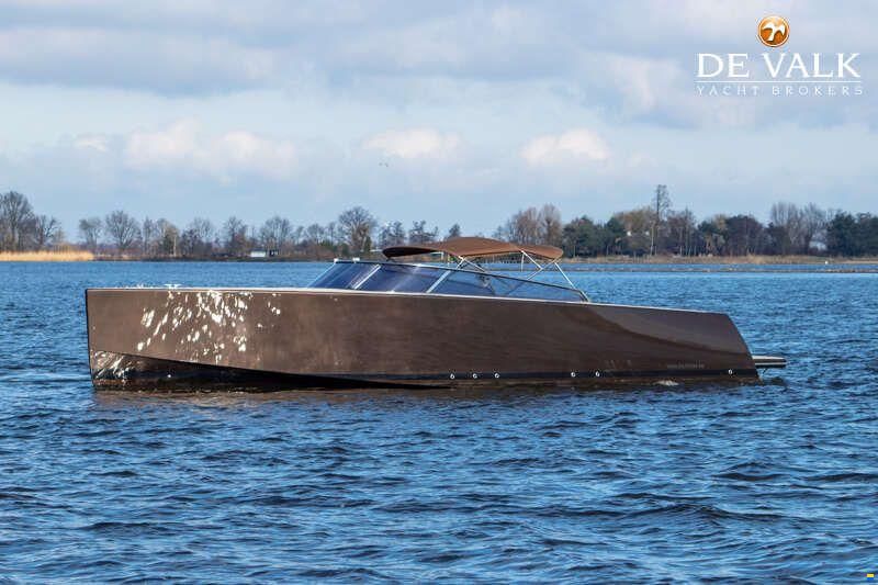 VanDutch 40