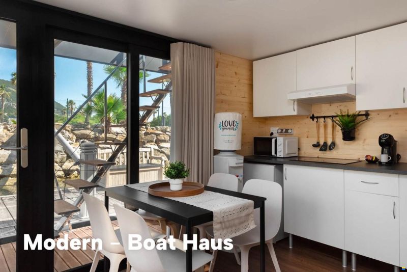 Boat Haus Mediterranean 8X4 MODERN House