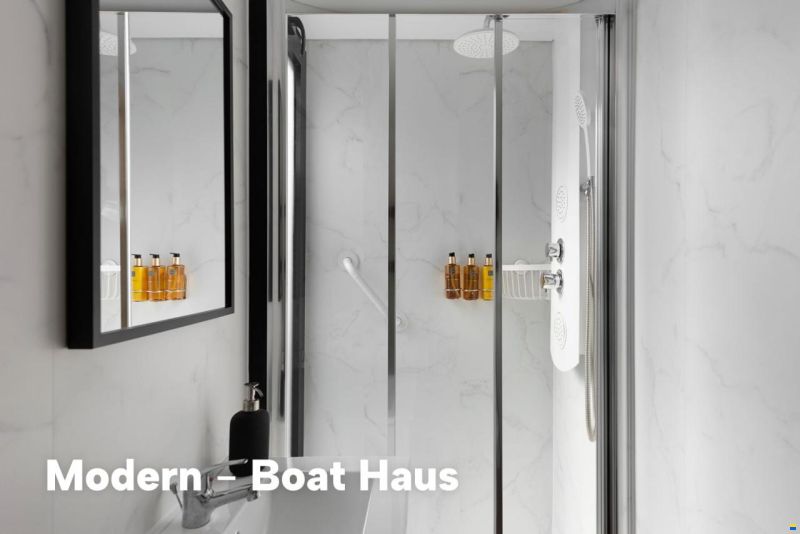 Boat Haus Mediterranean 8X4 MODERN House