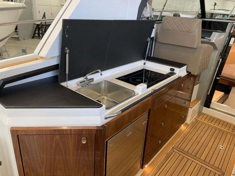 Aquador 300 HT