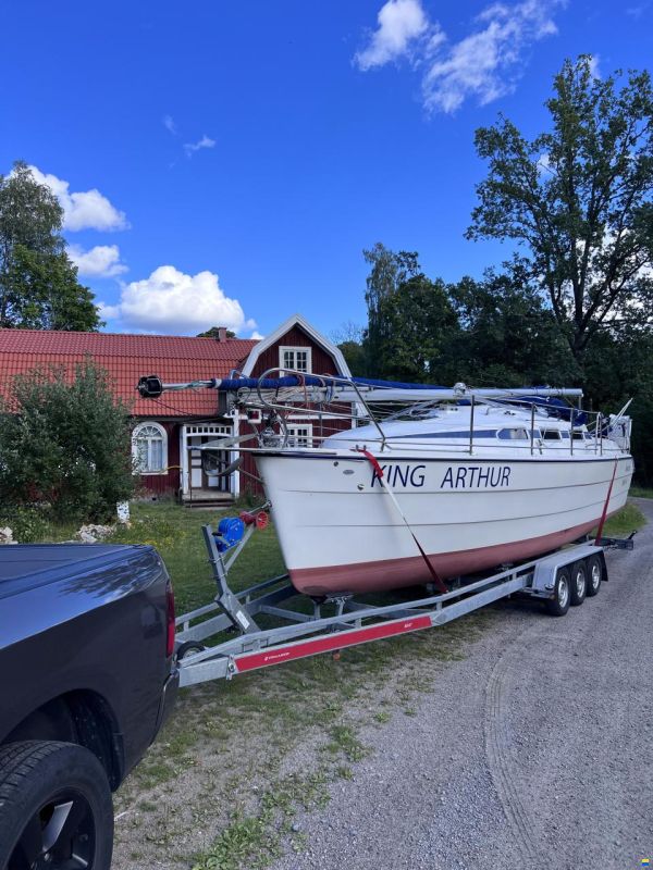 Imexus 28 Powersailer
