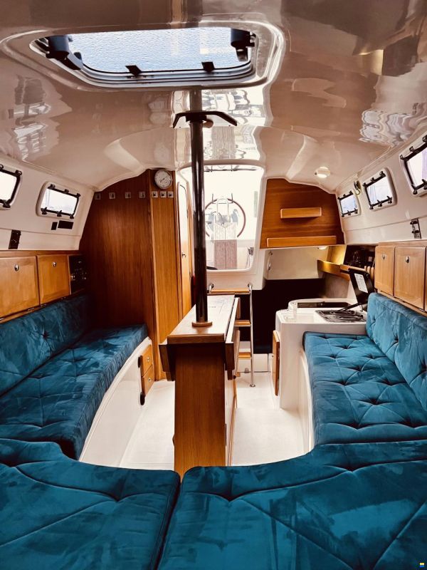 Imexus 28 Powersailer