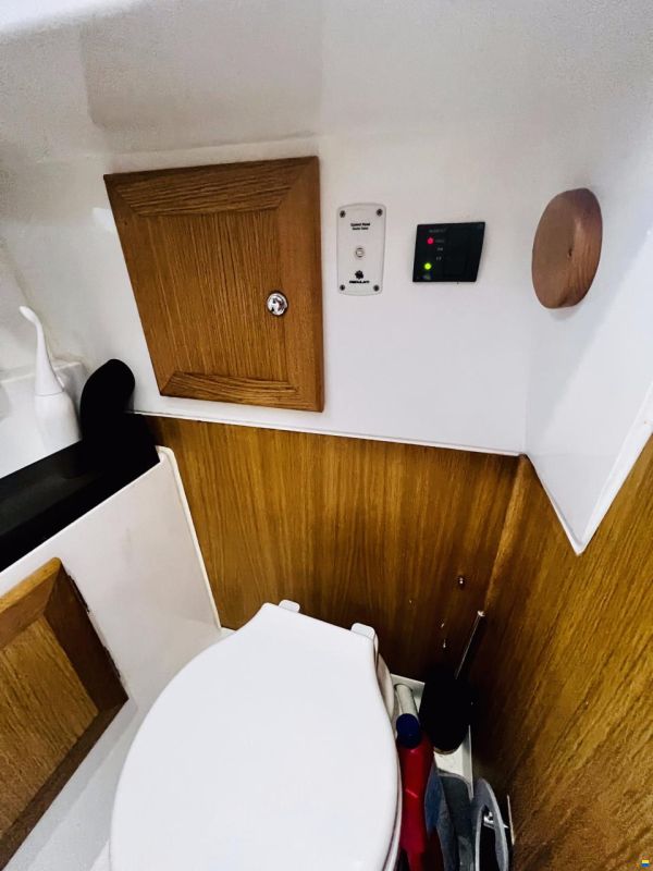 Imexus 28 Powersailer