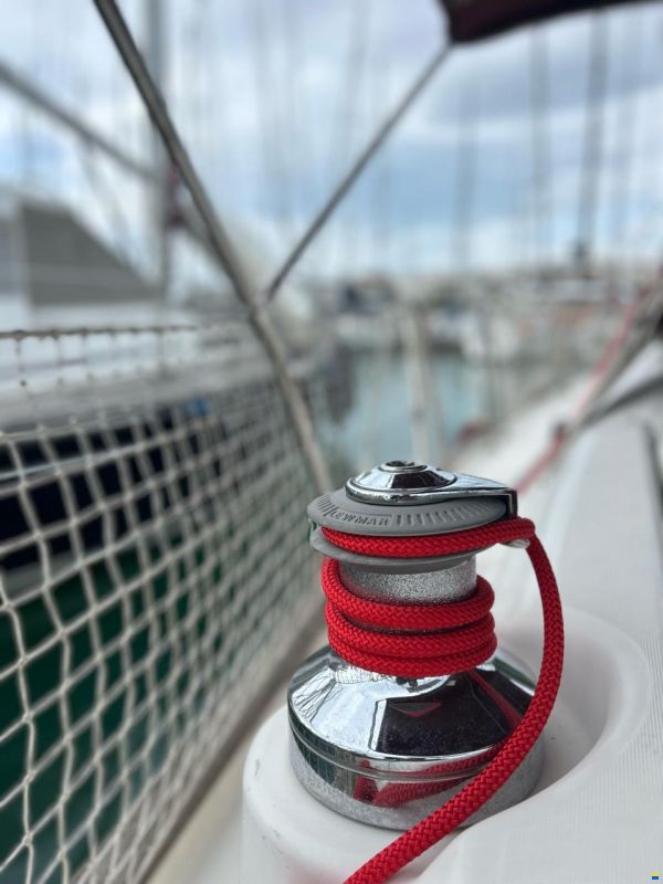 Beneteau Oceanis Clipper 411