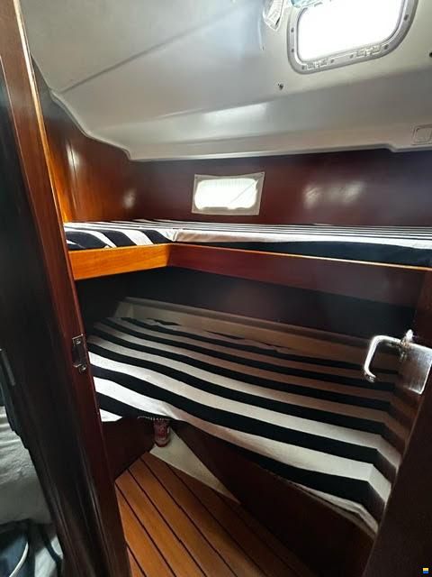 Beneteau Oceanis Clipper 411