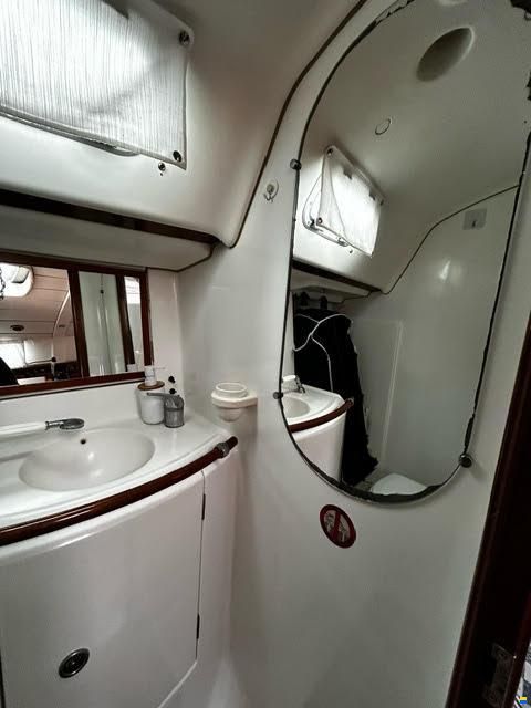 Beneteau Oceanis Clipper 411