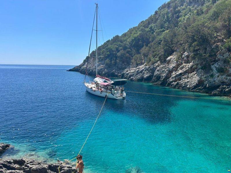 Beneteau Oceanis Clipper 411