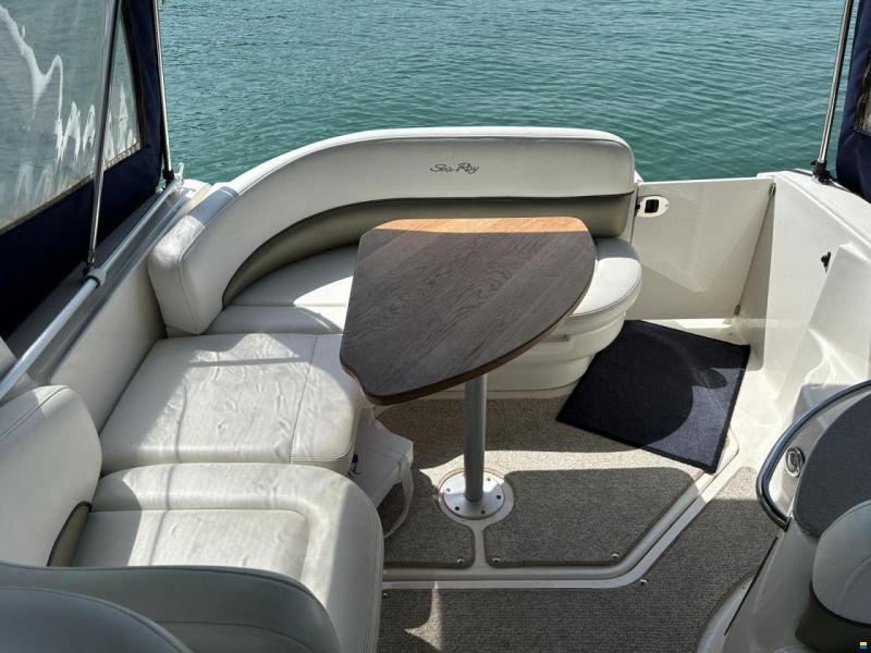 Sea Ray 260 Sundancer