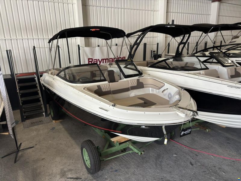 Bayliner VR4