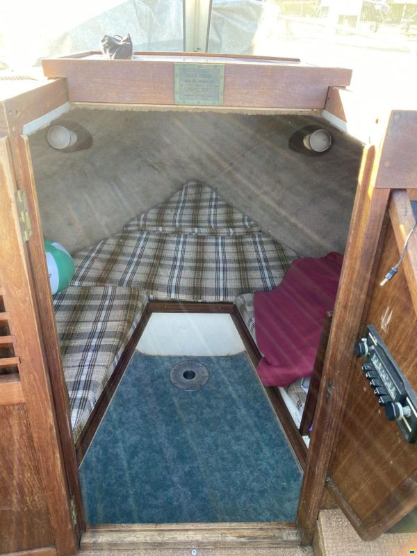 Sunseeker 23 Sport Cabin