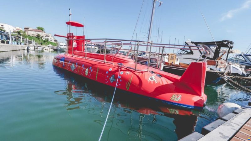 Agena Marin Semisubmarine 12PAX