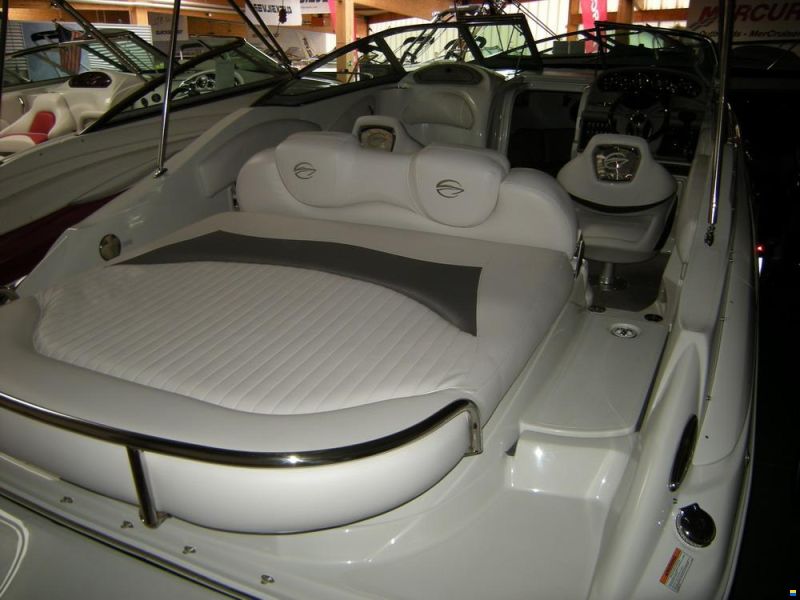 Crownline 266 SC