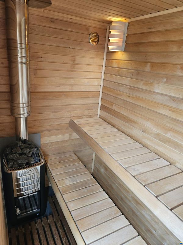 CampiBoat Campi 460 Ihr schwimmendes Zuhause Sauna