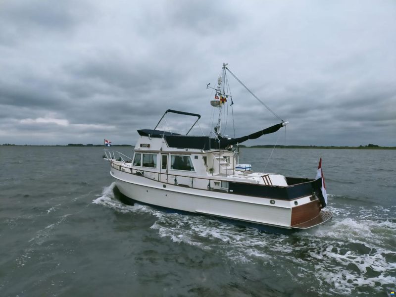 Grand Banks 42 classic