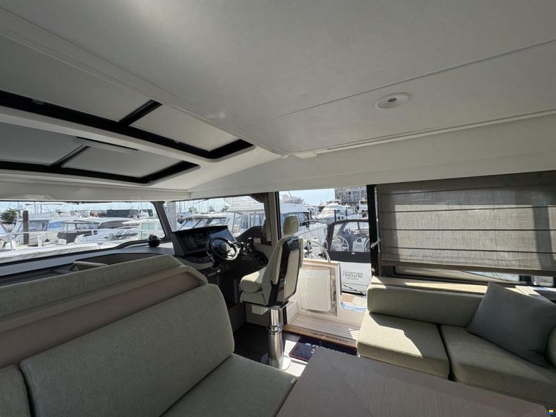 Nimbus 495 Flybridge