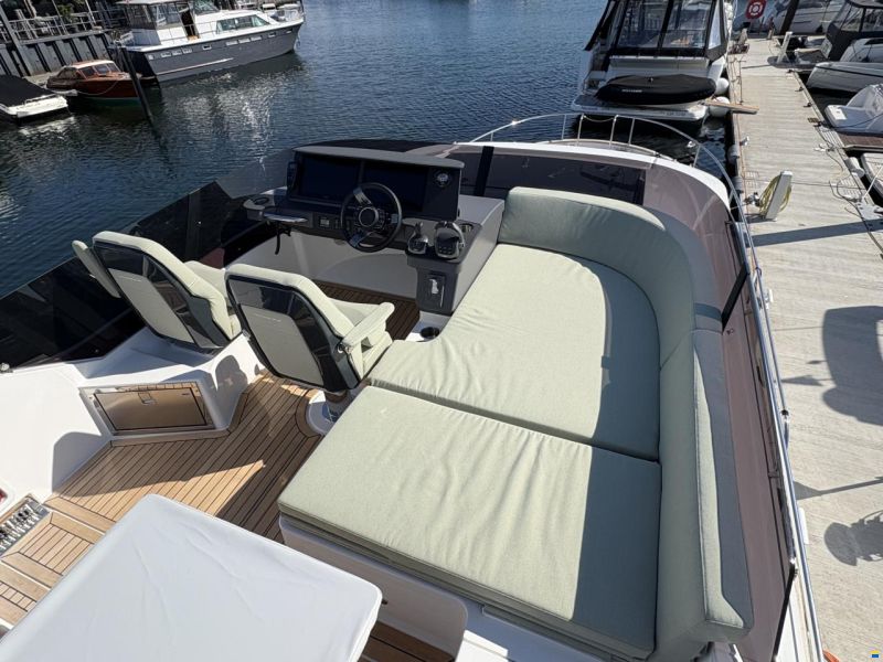 Nimbus 495 Flybridge
