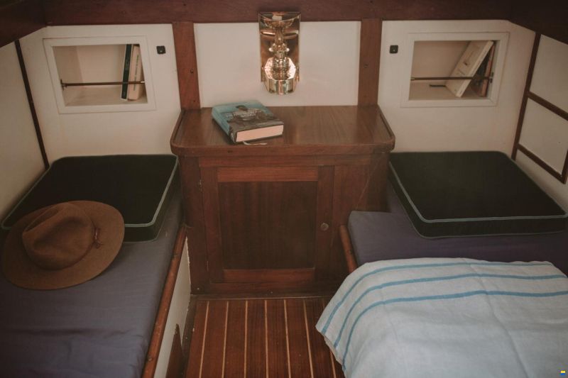 Cammenga Zeitlose Motoryacht