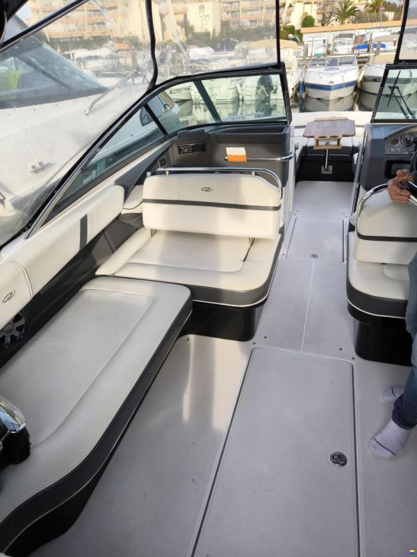 REGAL MARINE 2800 BOWRIDER