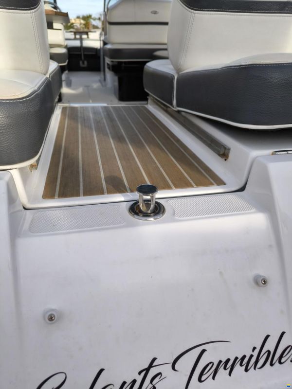 REGAL MARINE 2800 BOWRIDER