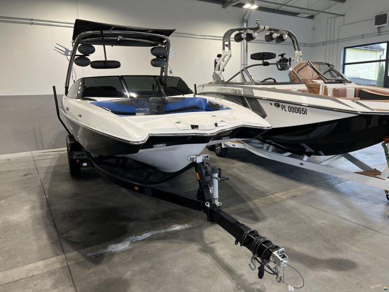 Malibu MXZ 22