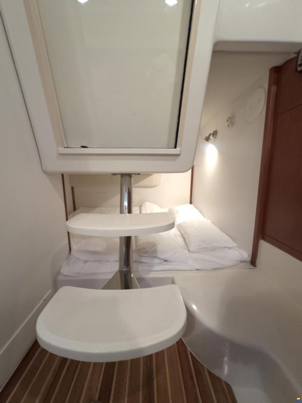 Boston Whaler 305 Conquest