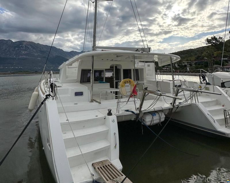 Lagoon 450
