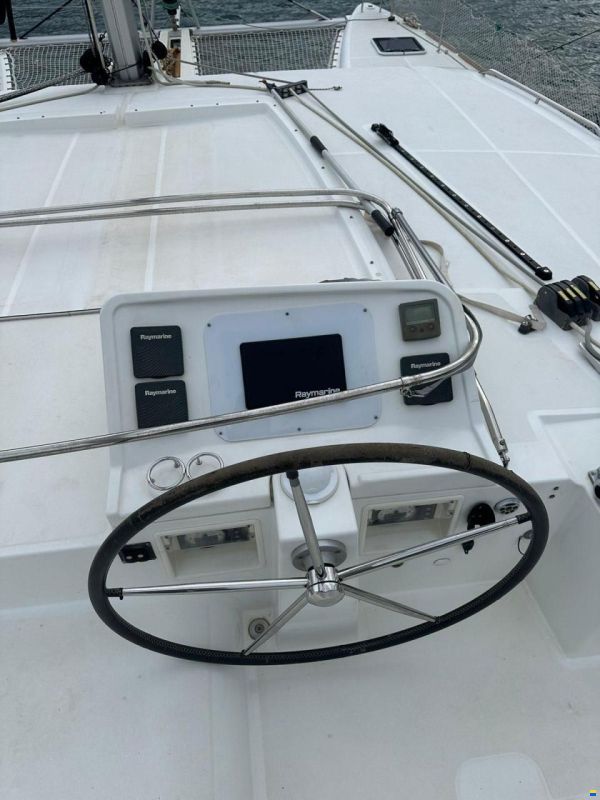 Lagoon 450