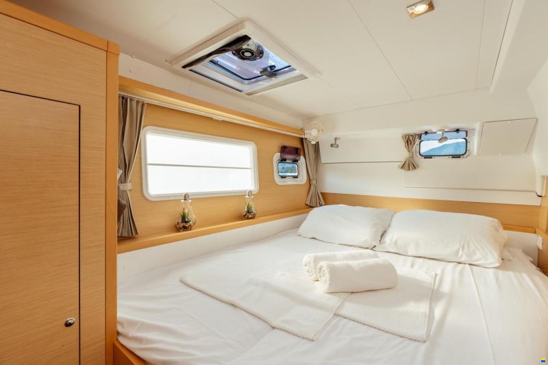 Lagoon 400 S2