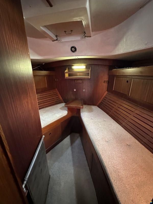 Finnrose 45 Deck saloon