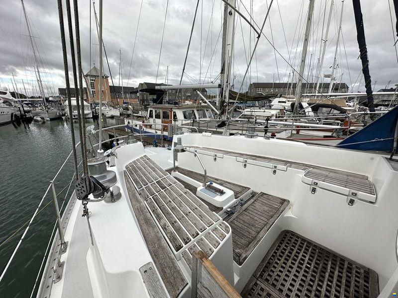 Finnrose 45 Deck saloon