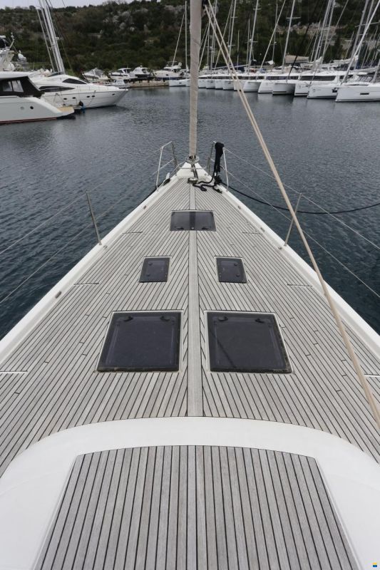 Dufour 56 Exclusive