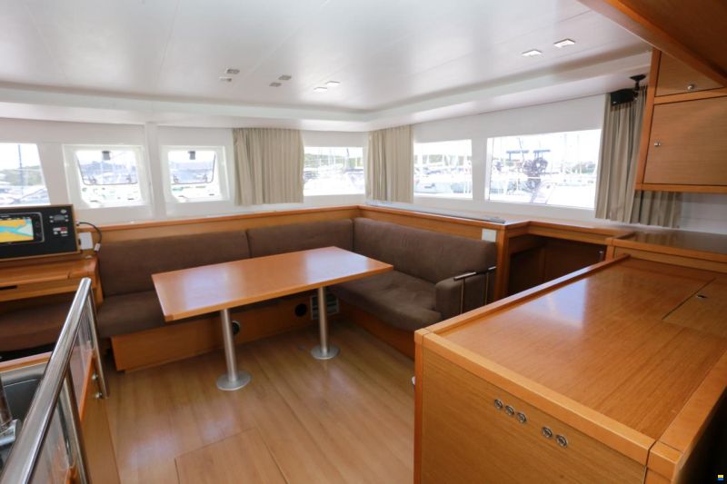 Lagoon 450