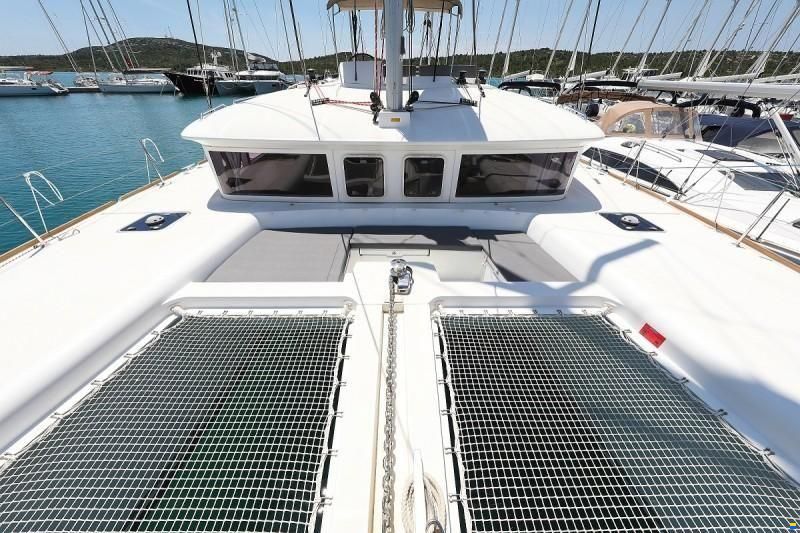 Lagoon 450