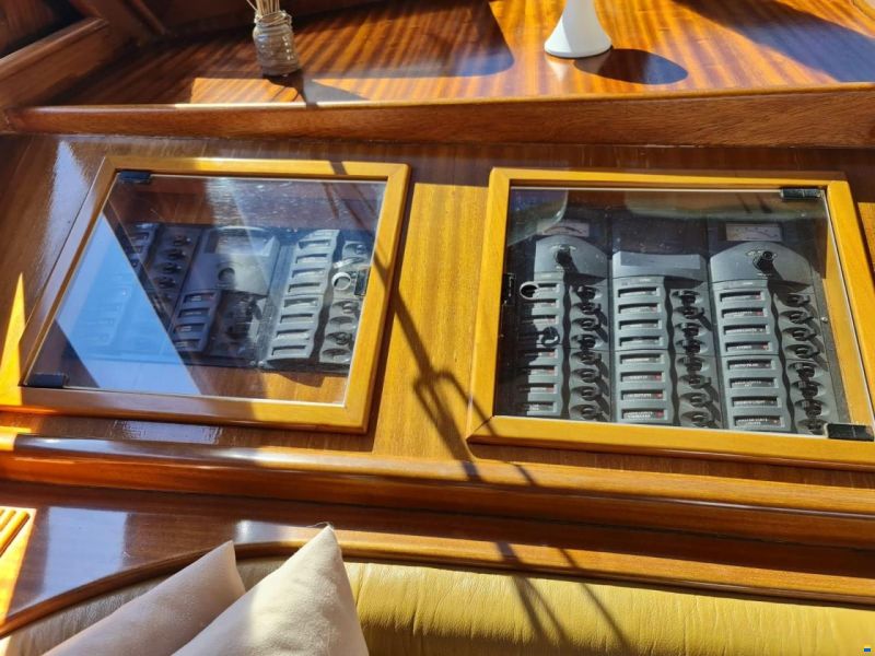 Egemar Liberty 48