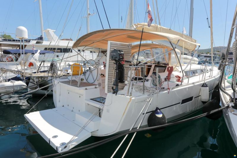 Dufour 460 Grand Large