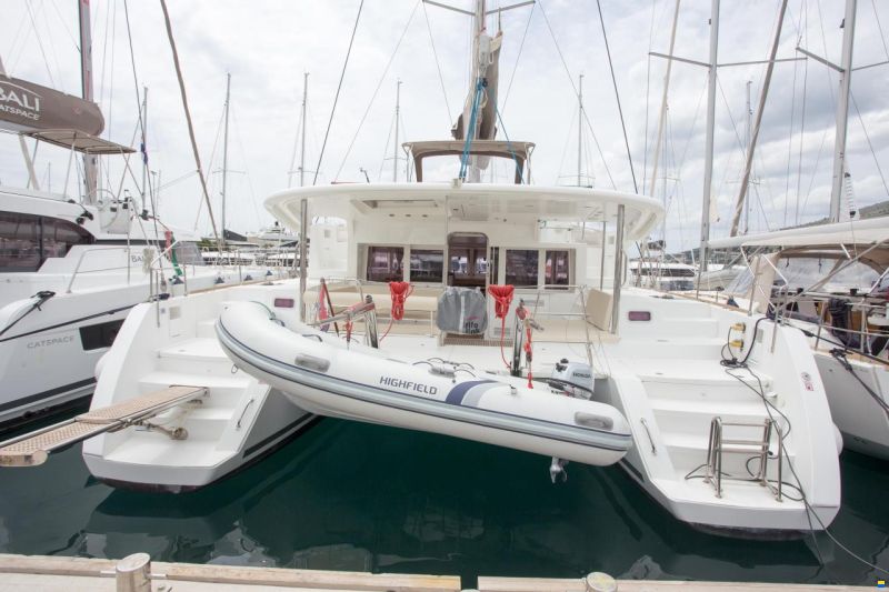 Lagoon 450