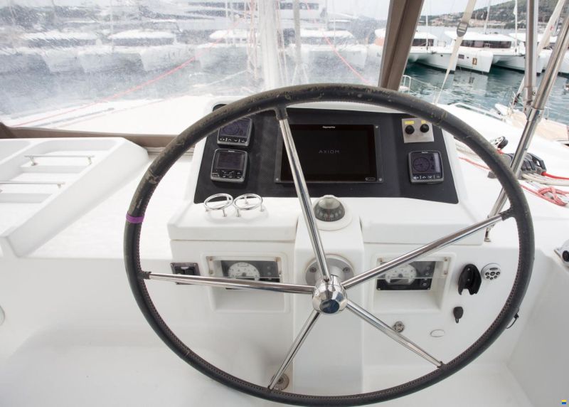 Lagoon 450