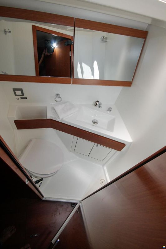 Beneteau Oceanis 46.1