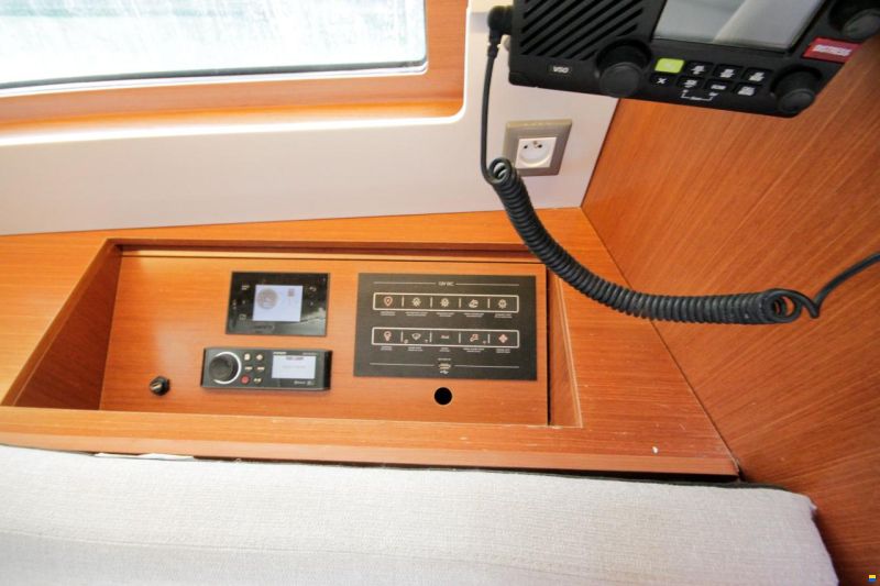 Beneteau Oceanis 46.1