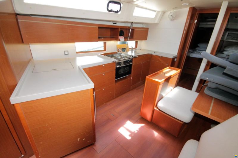 Beneteau Oceanis 46.1