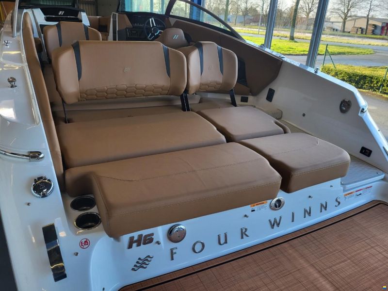 Four Winns H6