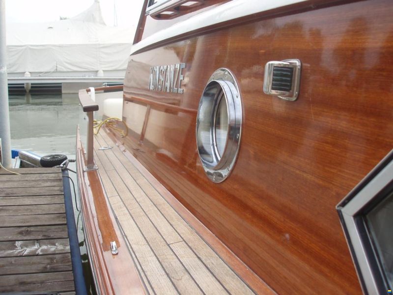 Kulhay Motorboot