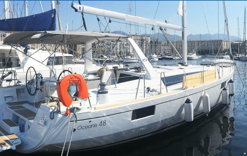 Beneteau Oceanis 48