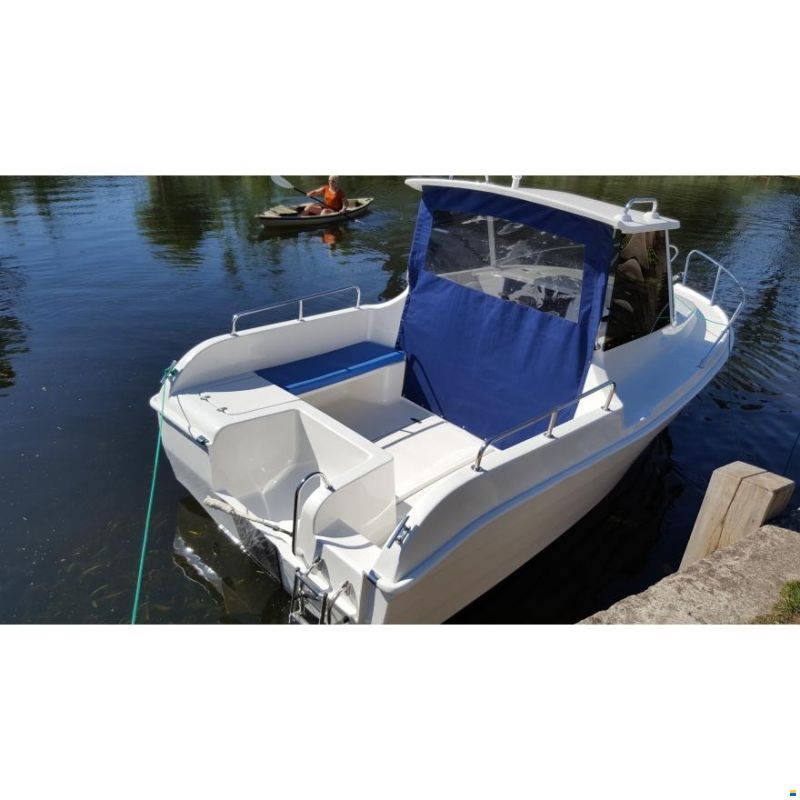 Banan Boats Lakeman 540 Pilot House
