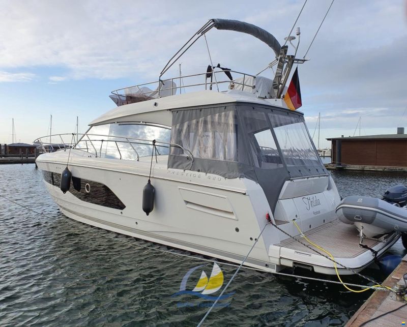 Prestige 420 Fly