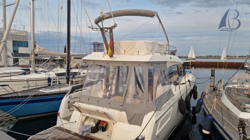 Prestige 420 Fly