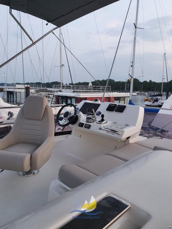 Prestige 420 Fly