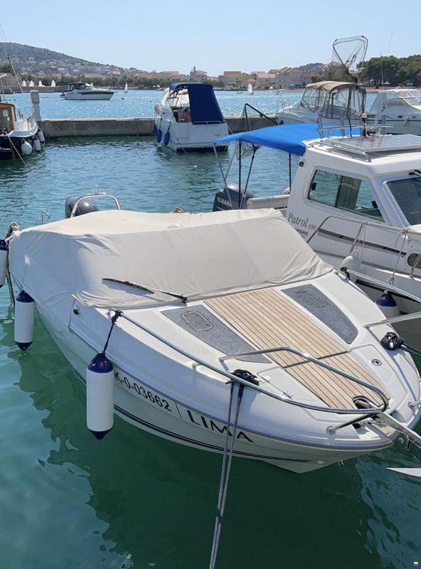 Jeanneau Cap Camarat 6.5 DC
