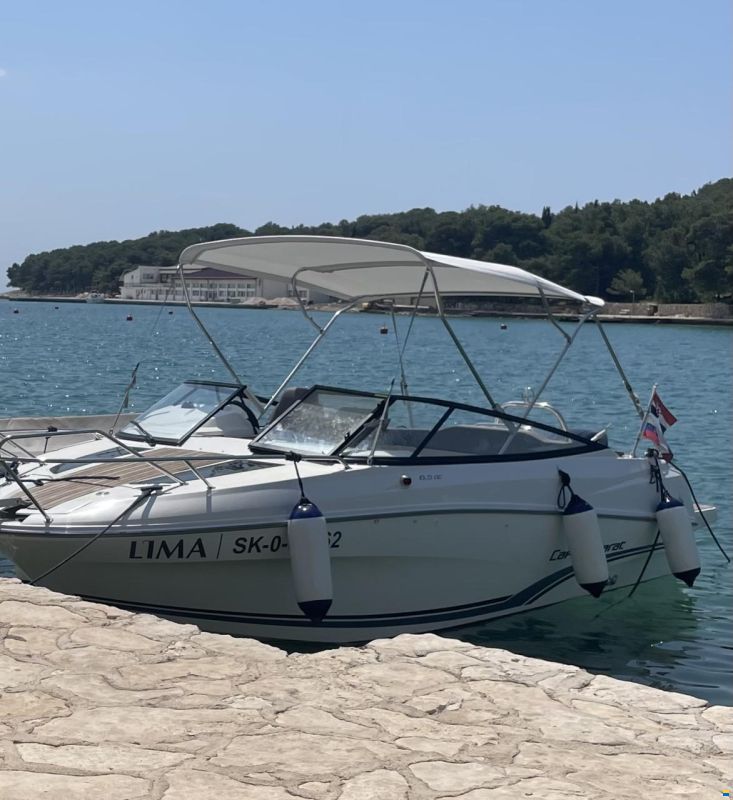 Jeanneau Cap Camarat 6.5 DC