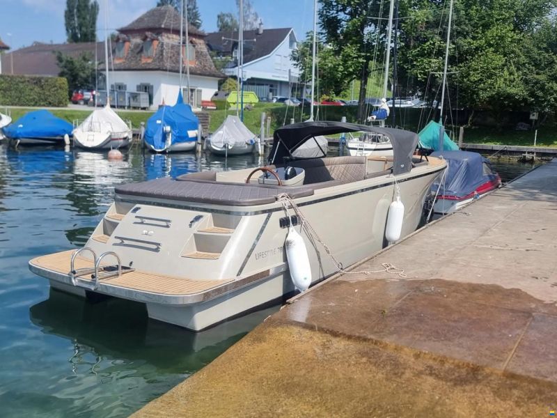 Lifestyle Marine 780 Tender